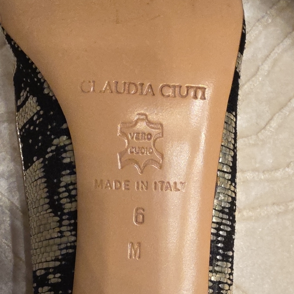 Claudia Ciuti Chic Patterned Black and Gold Heels 3 Inches Heel Size 6 - Picture 12 of 13